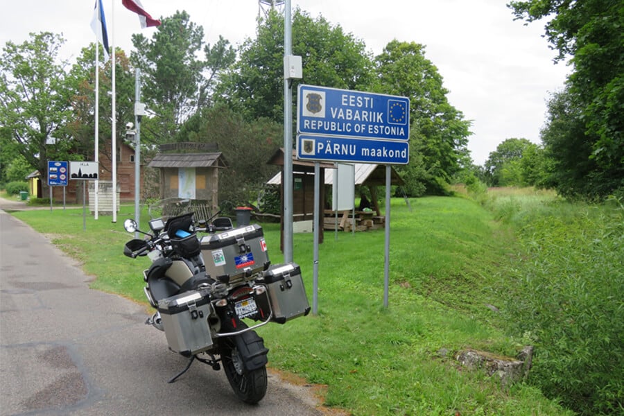 Epic Journey Motorcycle Tour, Crossing border with Estonia