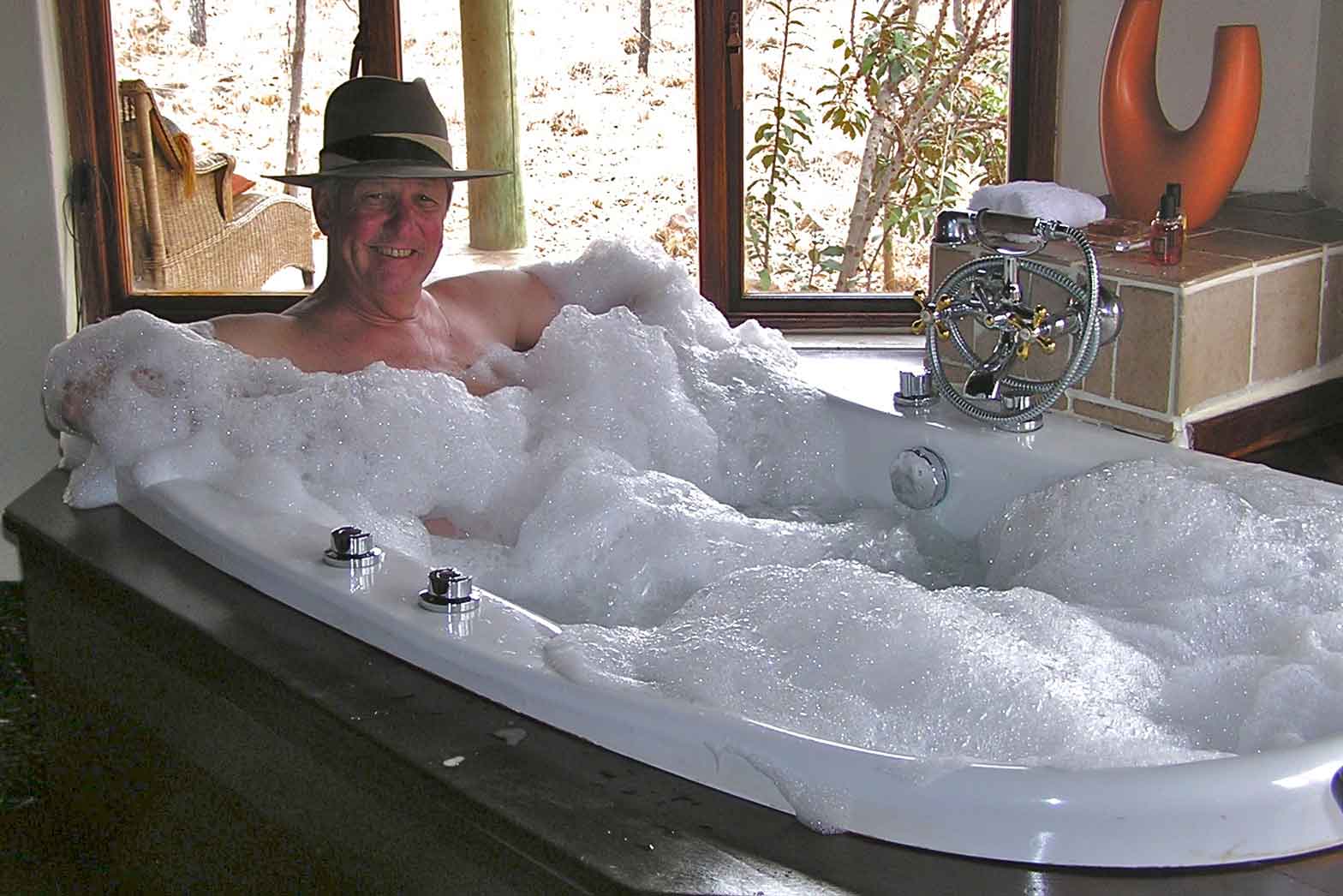 Safari Bath