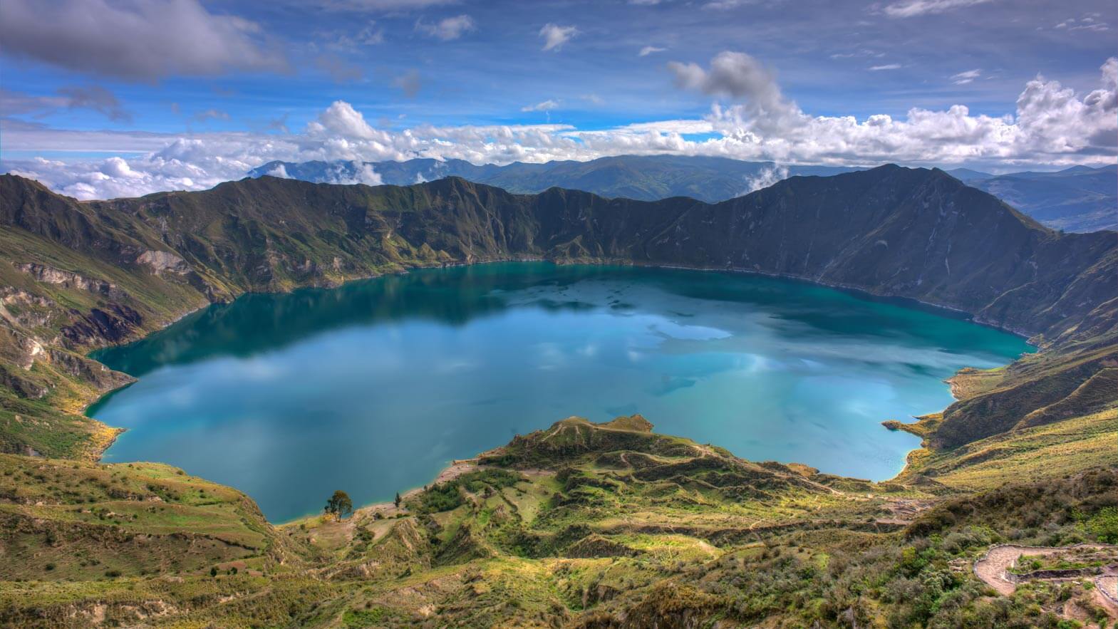 Quilotoa crater lake, Cotopaxi, Ecuador