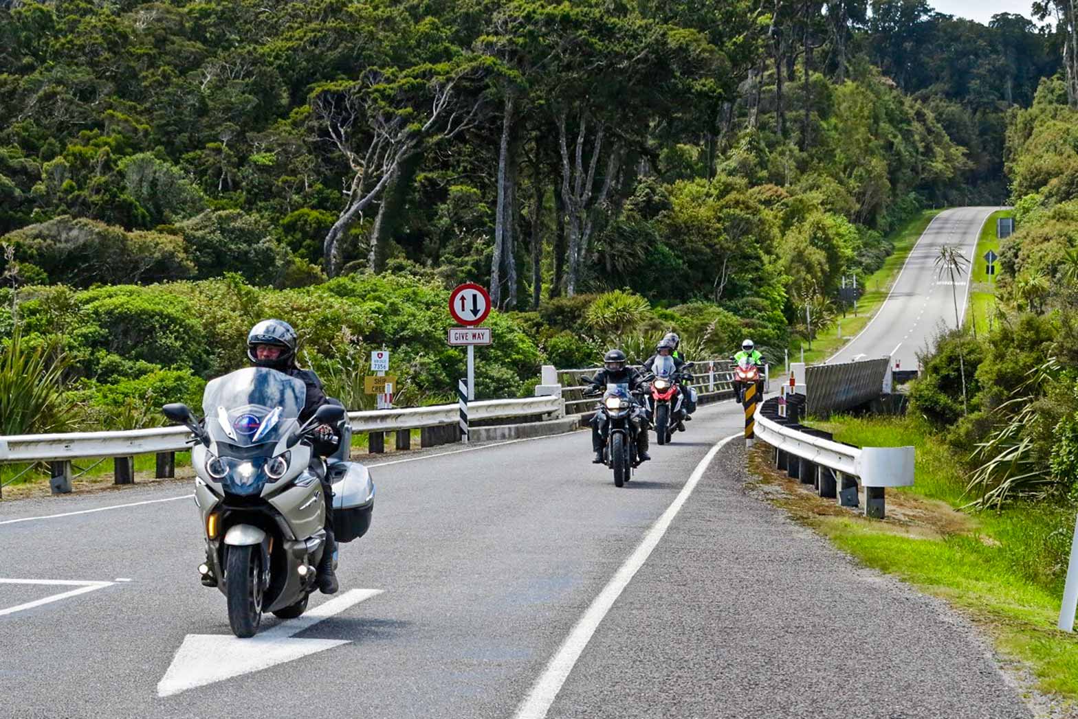 Top Down Adventure - Motorcycle Tour in New Zealand, Ayres Adventures